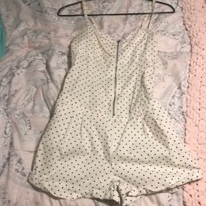 Polkadot spaghetti romper